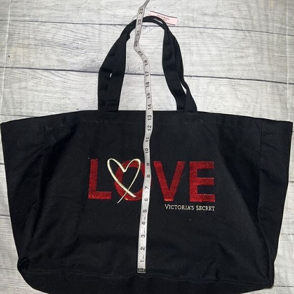 NEW Victoria’s Secret VS Love Tote Weekender Bag Black Canvas Red Sequins Heart - Picture 3 of 7